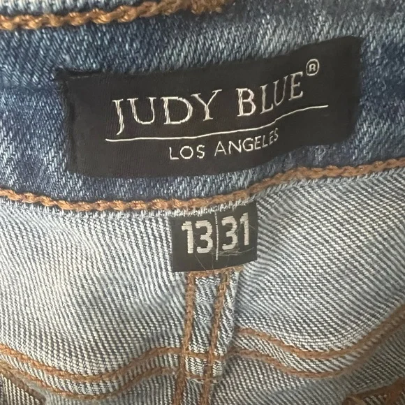 Judy Blue Distressed Light Blue Boyfriend Jeans - Picture 2 of 4